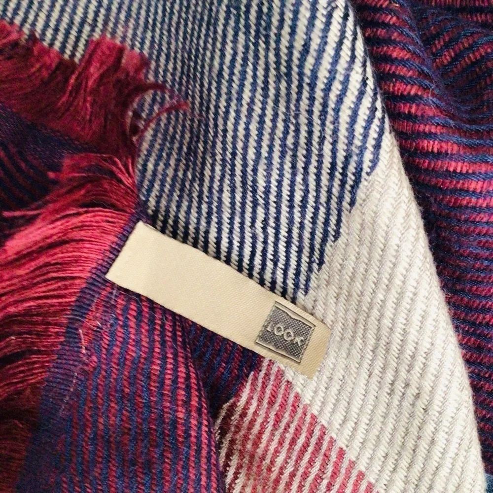 Scarf women Elegant Multicolor Throw Blanket